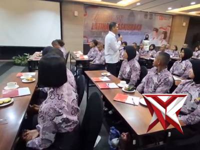 Paskibraka Jakarta Timur Ikuti Sosialisasi Penguatan Ideologi Pancasila Oleh Densus 88