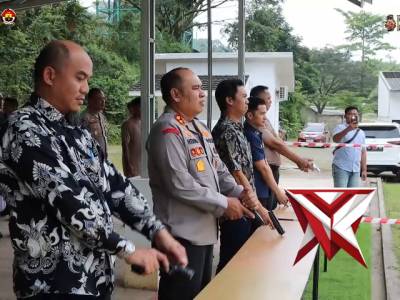 Latihan Menembak / Zero Senpi genggam Kapolres Muara Enim dan Para PJU Yang Ditunjuk