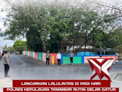 Lancarkan lalulintas di pagi hari - PoliceTube