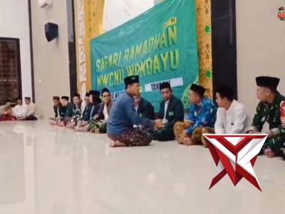 Safari Ramadhan Jalin Kedekatan dan Silahturahmi Dengan Warga - PoliceTube