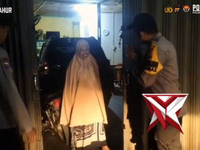 Grebek Sahur Polsek Ukui