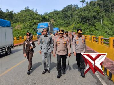 Kapolda Bengkulu Cek Kesiapsiagaan Pos Pengamanan Ops Ketupat 2026 di Perbatasan Lampung&ndash;Bengkulu