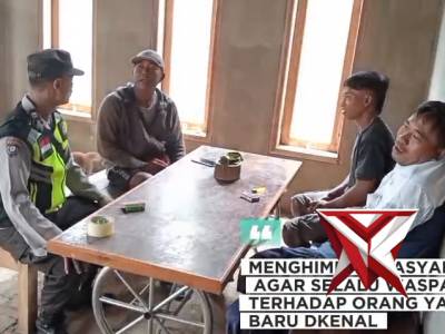 Ps. Kspkt Aiptu Indra laksanakan sambang ke warga dan berikan himbauan kamtibmas