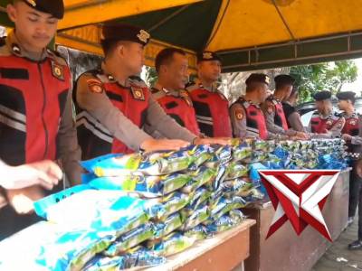 Bansos, Bukber dan Santunan Anak Yatim Polres Probolinggo Kota bersama pengurus GP Anshor