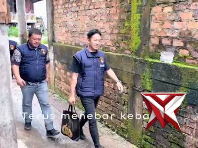 Jum'at berkah satnarkoba polres Musi Banyuasin - PoliceTube
