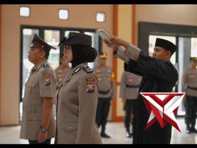Kapolres Kediri Pimpin Upacara Pelantikan Jabatan Kasi TIK dan Kasium Polres Kediri