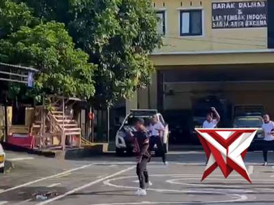 Selamat pagi, jangan lupa olahraga lur