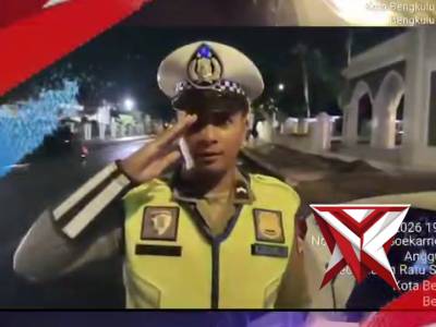 *Patroli Blue Light Satlantas Polresta Bengkulu Amankan Arus Lalu Lintas Sholat Isya dan Tarawih*